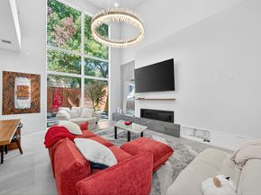 211 Stratford Street, Houston TX 77006