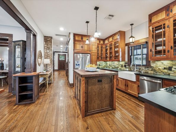 512 Archer Street, Houston TX 77009