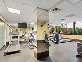 3525 Sage Road 909, Houston TX 77056