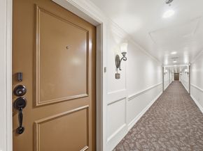 3525 Sage Road 909, Houston TX 77056