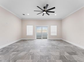 1908 Dismuke Street A, Houston TX 77023