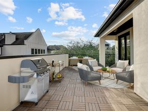 1701 Wrenwood Lakes, Houston TX 77043
