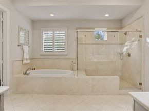 1701 Wrenwood Lakes, Houston TX 77043