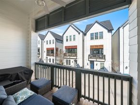 3307 Timbergrove Oaks Street, Houston TX 77008