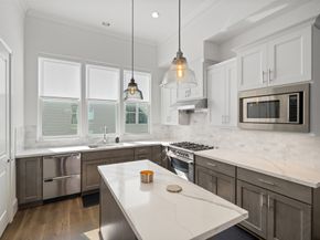 3307 Timbergrove Oaks Street, Houston TX 77008