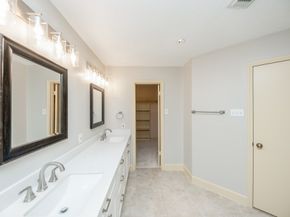 13211 Rosstown Drive, Sugar Land TX 77478