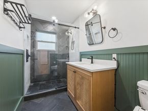 7525 Briar Rose Drive, Houston TX 77063