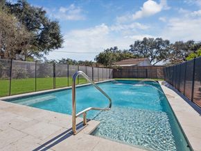 7525 Briar Rose Drive, Houston TX 77063