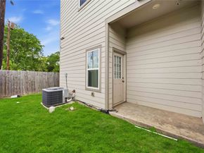 9320 Coffee Street AB, Houston TX 77033