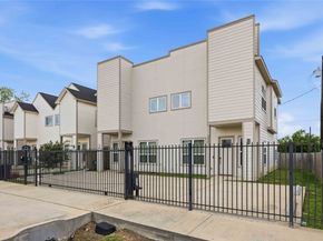 9320 Coffee Street AB, Houston TX 77033