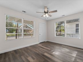 1615 Mckee Street, Houston TX 77009