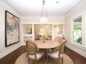 209 E Woodland Street, Houston TX 77009