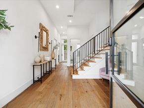 2434 Nantucket Drive C, Houston TX 77057