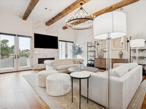 2434 Nantucket Drive C, Houston TX 77057