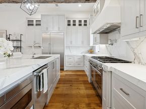 2434 Nantucket Drive C, Houston TX 77057
