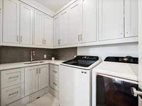 2434 Nantucket Drive C, Houston TX 77057