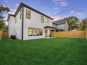 614 Eleanor Street, Houston TX 77009