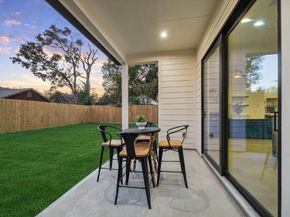 614 Eleanor Street, Houston TX 77009
