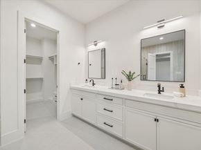 614 Eleanor Street, Houston TX 77009