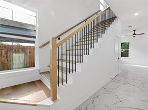 9334 Waller Street, Houston TX 77012
