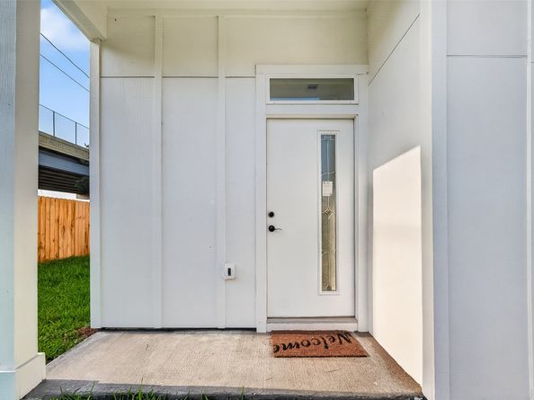 9334 Waller Street, Houston TX 77012