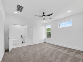 9334 Waller Street, Houston TX 77012
