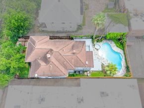 220 Marshall Street, Houston TX 77006
