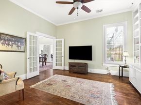 220 Marshall Street, Houston TX 77006