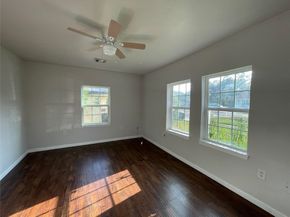 7227 Saint Augustine Street, Houston TX 77021