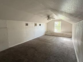 7227 Saint Augustine Street, Houston TX 77021