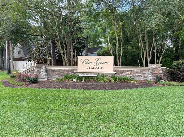 5317 Shady Maple Drive, Houston TX 77339