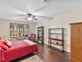 5302 Manor Oaks Drive, Houston TX 77339