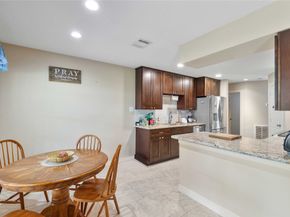 5302 Manor Oaks Drive, Houston TX 77339