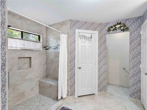 5302 Manor Oaks Drive, Houston TX 77339