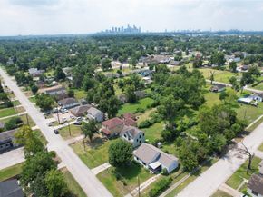 4921 Kashmere Street, Houston TX 77026