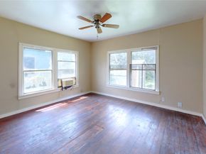 4921 Kashmere Street, Houston TX 77026