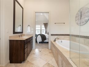5229 Petty Street A, Houston TX 77007