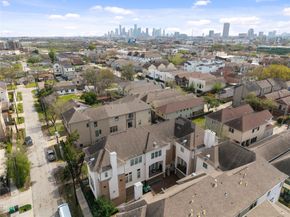 5229 Petty Street A, Houston TX 77007
