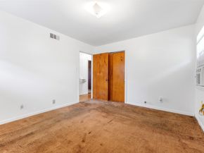 6807 Kingsway Drive, Houston TX 77087
