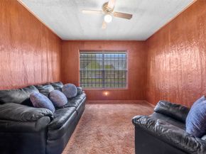 6807 Kingsway Drive, Houston TX 77087