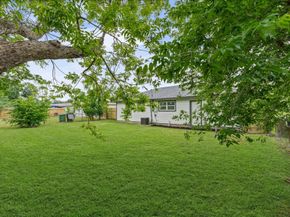 5759 Belneath Street, Houston TX 77033