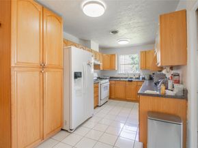 7110 Mahoning Drive, Houston TX 77074