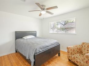7110 Mahoning Drive, Houston TX 77074