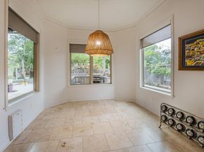 424 W 32nd Street, Houston TX 77018