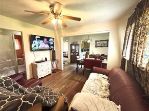6317 Wileyvale Road, Houston TX 77028
