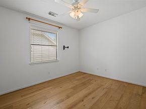 98 E Beckonvale Circle, The Woodlands TX 77382