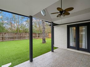 98 E Beckonvale Circle, The Woodlands TX 77382