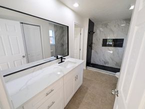 809 Glen Hollow Drive, Conroe TX 77385
