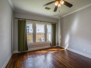 210 Tabor Street, Houston TX 77009