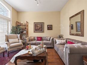 3219 Shadowleaf Drive, Houston TX 77082